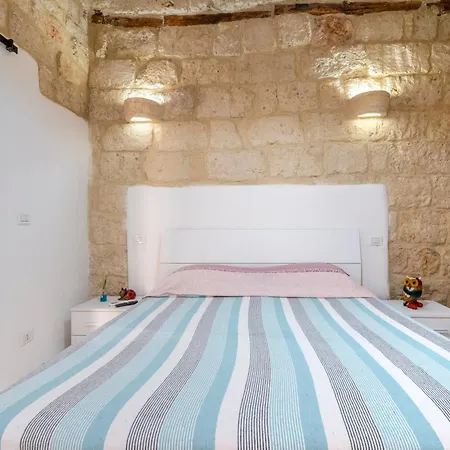 Dimora Donna Lucrezia Apartman