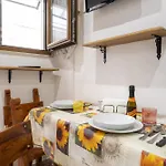 Apartamento Dimora Donna Lucrezia Mola di Bari